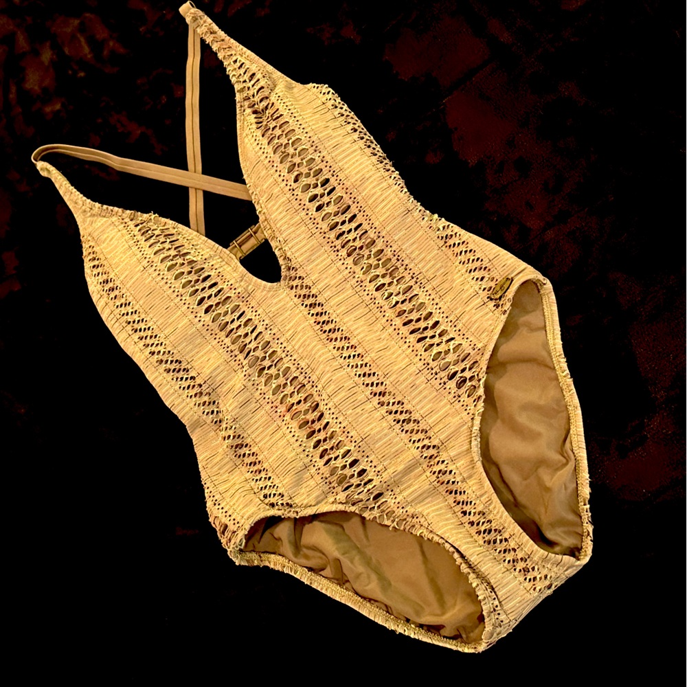 St John one piece swim suit - size 4